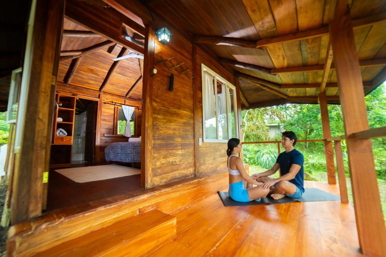 Galapagos Cabanas Eden Bellavista  Exterior photo