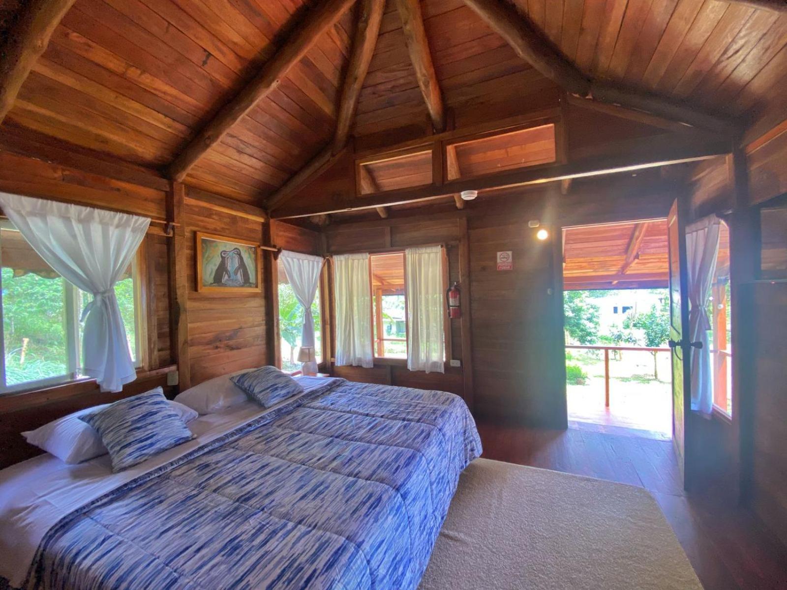Galapagos Cabanas Eden Bellavista  Exterior photo