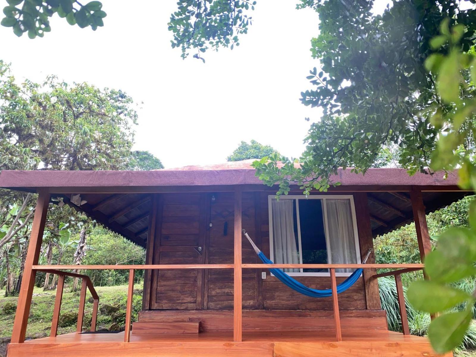 Galapagos Cabanas Eden Bellavista  Exterior photo